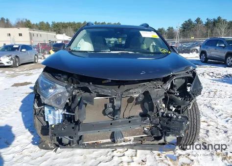 2018 Toyota Rav4 Xle from USA, damaged, VIN JTMRFREV9JD234792